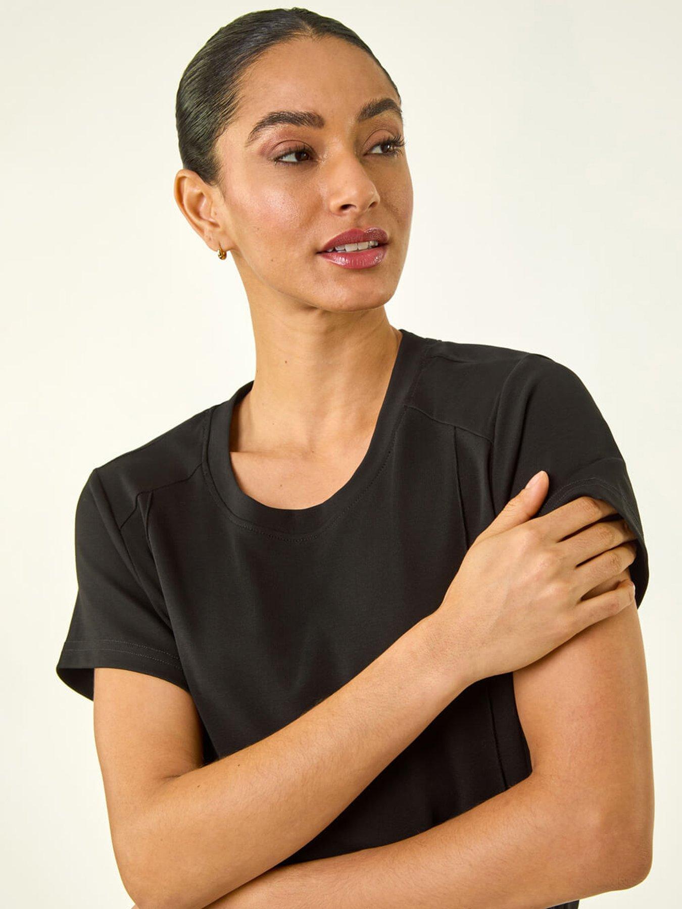 roman-dusk-premium-stretch-t-shirtoutfit
