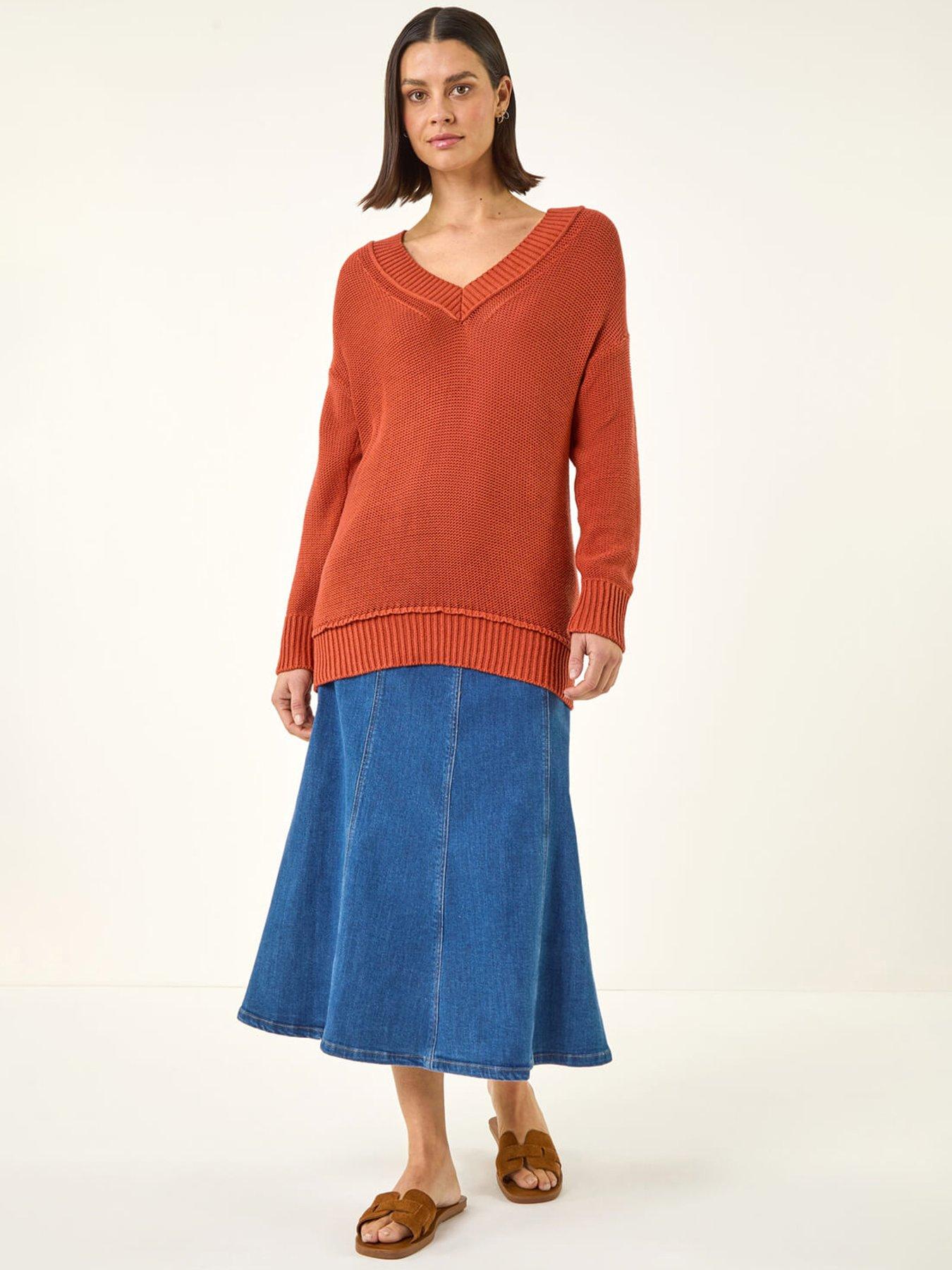 roman-ribbed-v-neck-boyfriend-jumperback