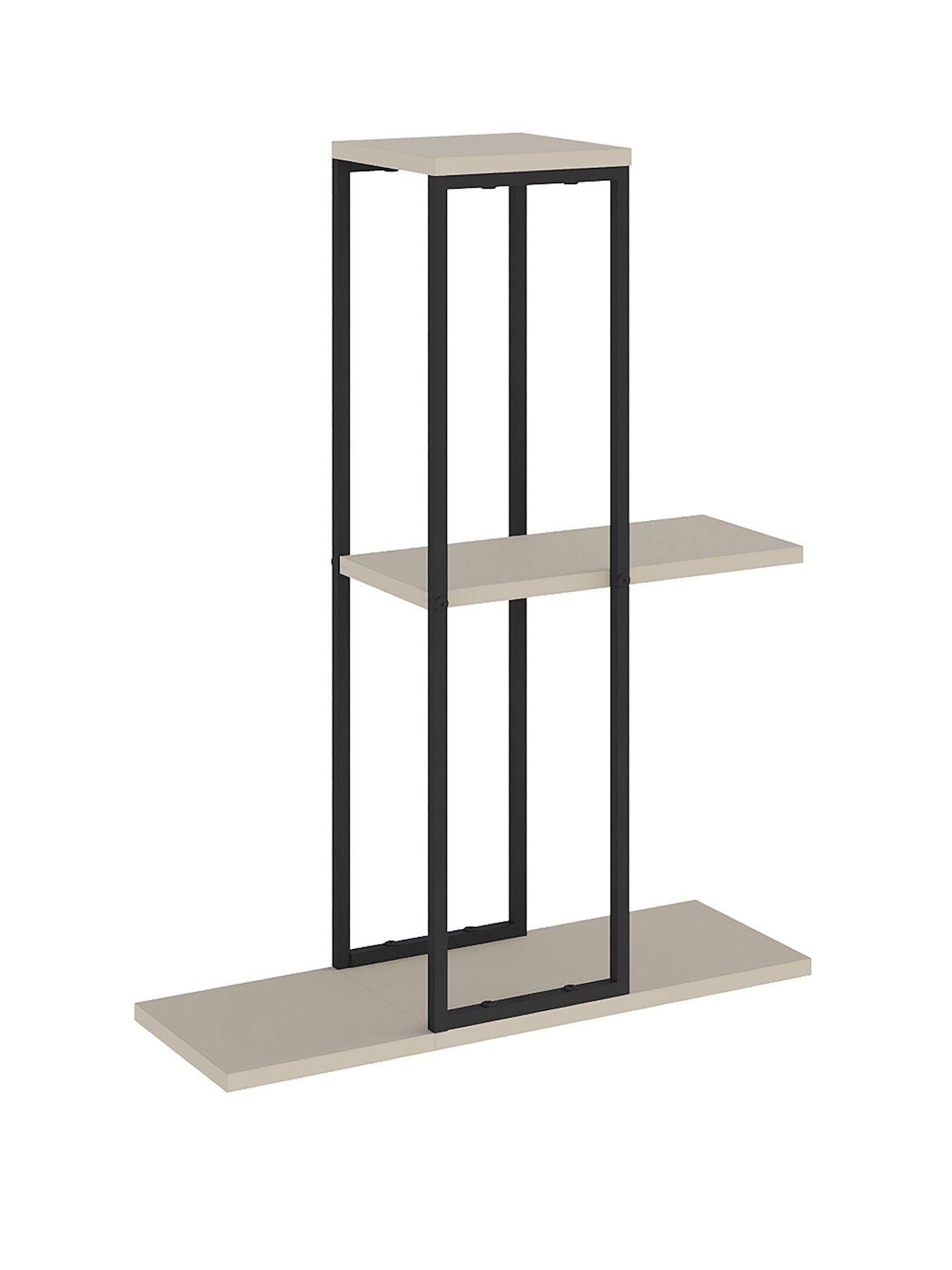 decortie-vetra-plantstand-sandstonestillFront