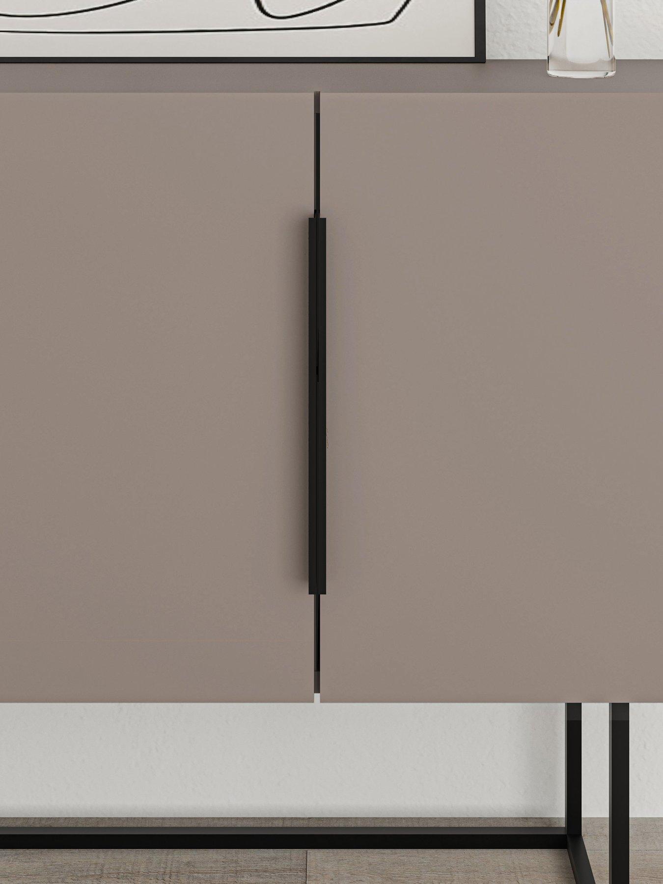 decortie-tontini-large-sideboard-mochadetail