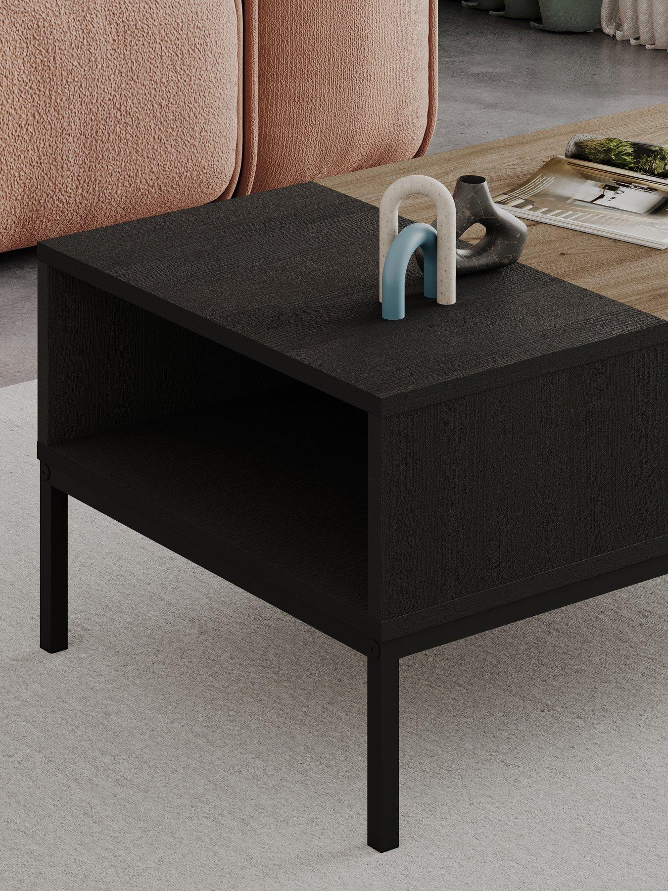 decortie-cailin-coffee-tableoutfit