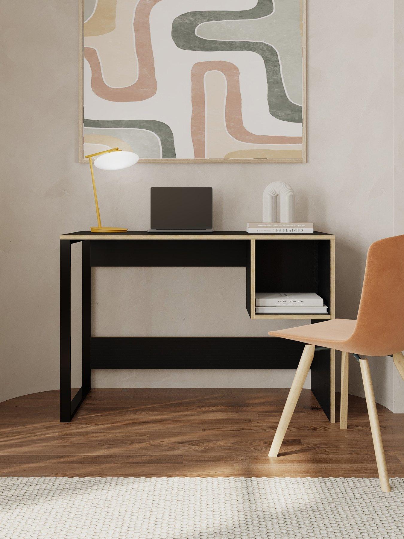 decortie-model-desk-blackback