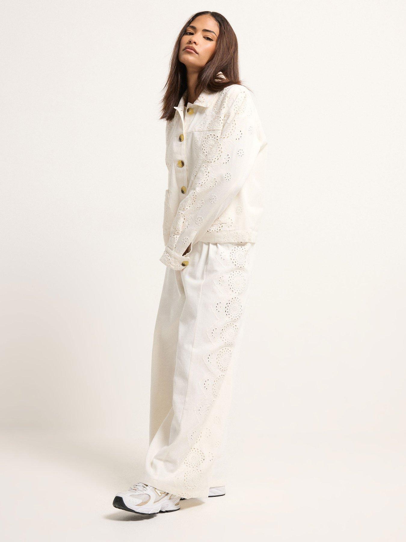 Image 1 of 5 of PixieGirl Petite Pull On Wide Leg Trouser - White