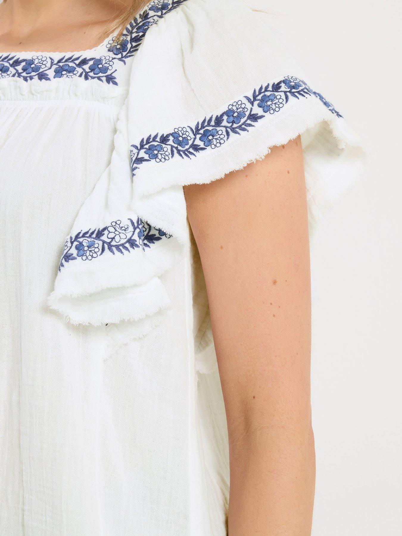 long-tall-sally-embroidered-square-neck-top-whiteoutfit