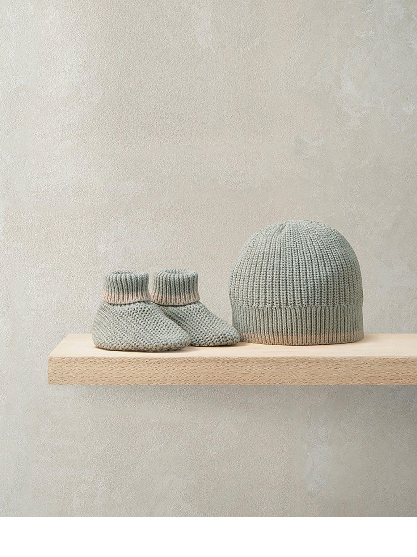 mamas-papas-baby-boys-knitted-hat-amp-booties-set