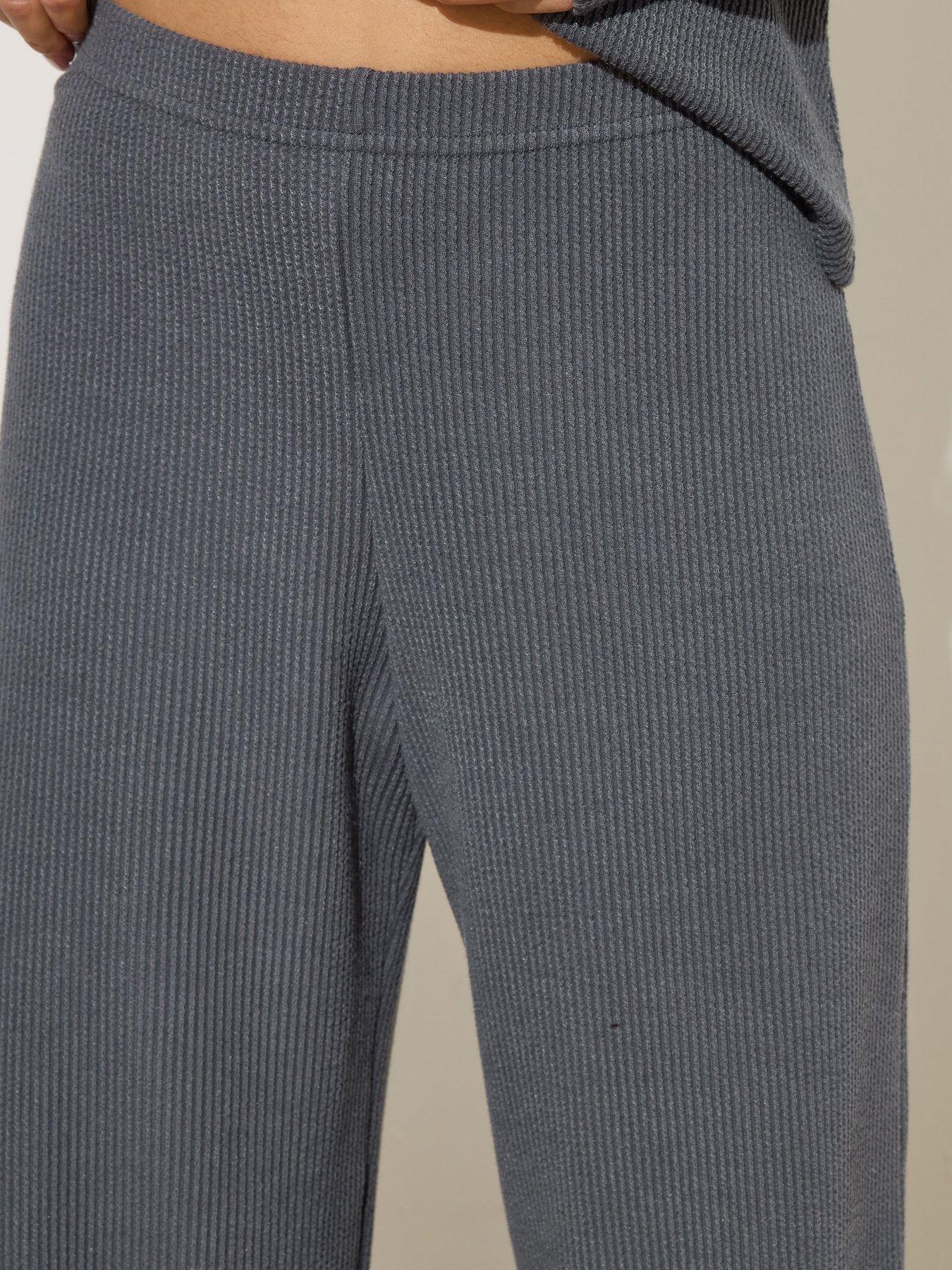 Image 4 of 5 of PixieGirl Petite Textured Wide Leg Trouser - Grey