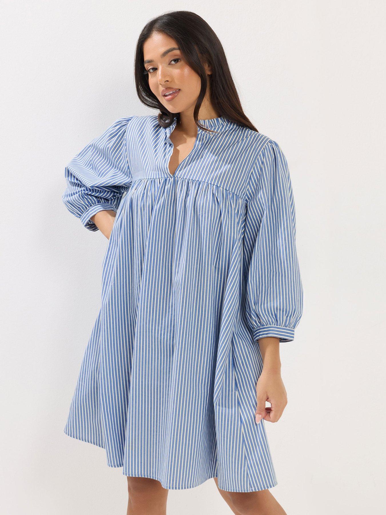 pixiegirl-petite-stripe-smock-dressfront