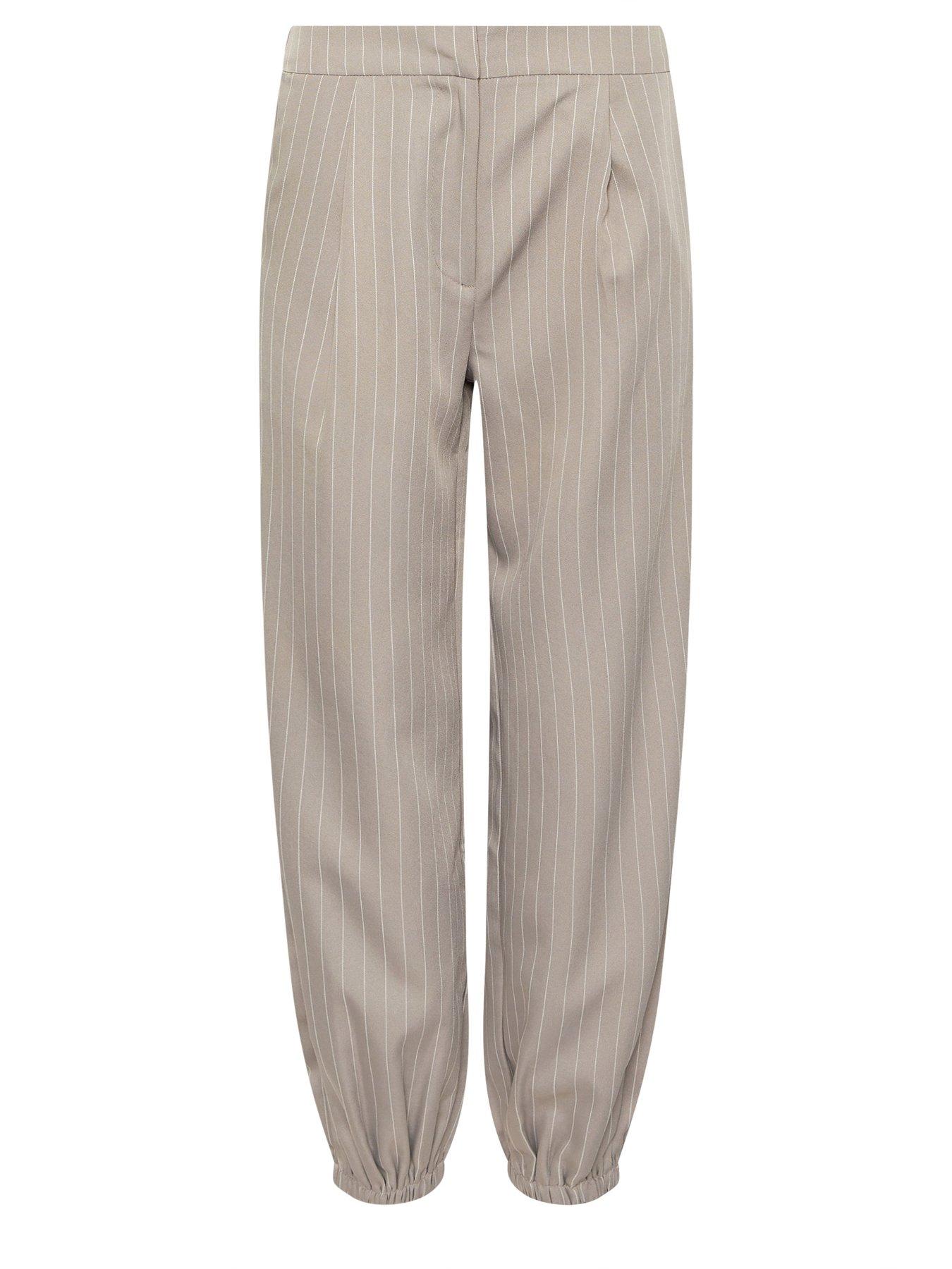 pixiegirl-petite-balloon-pinstripe-trouser-greydetail