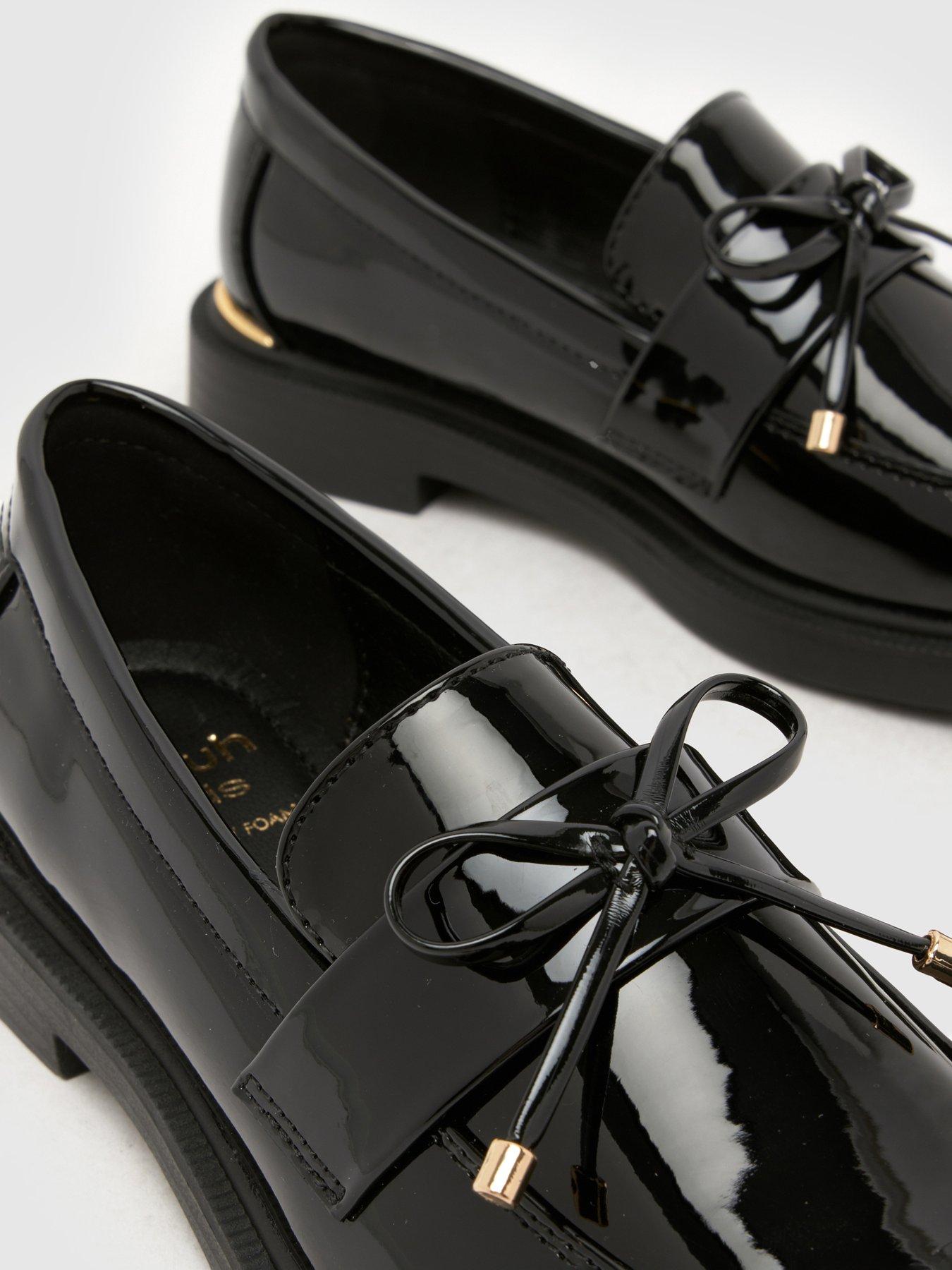 Image 3 of 4 of Schuh Junior Liking Tassel Bow Loafer - Black