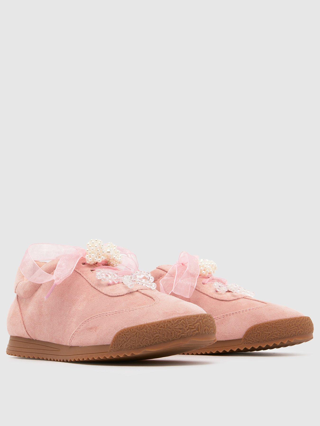 schuh-youth-mittens-charm-trainerstillFront