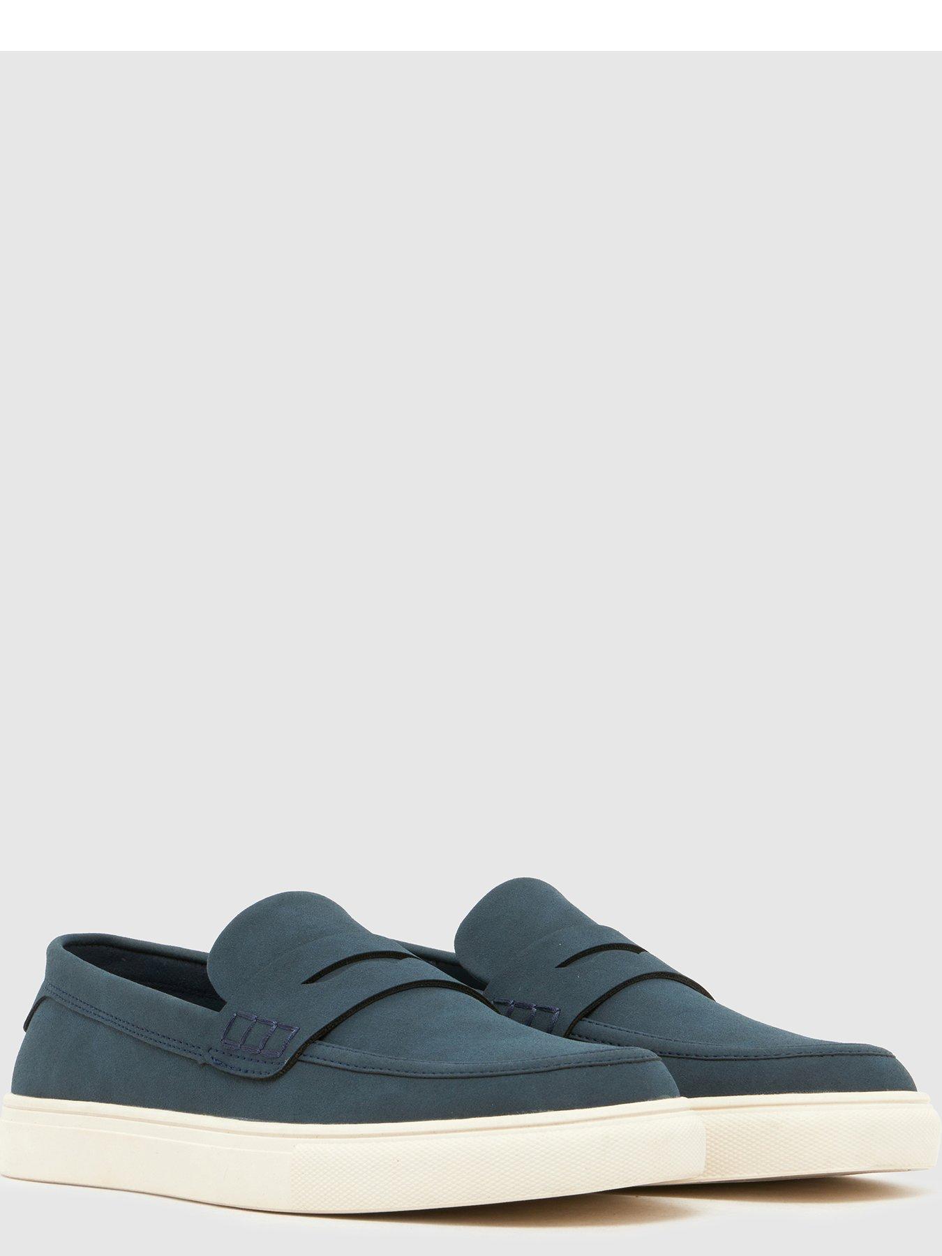 schuh-youth-loudest-white-sole-loaferoutfit