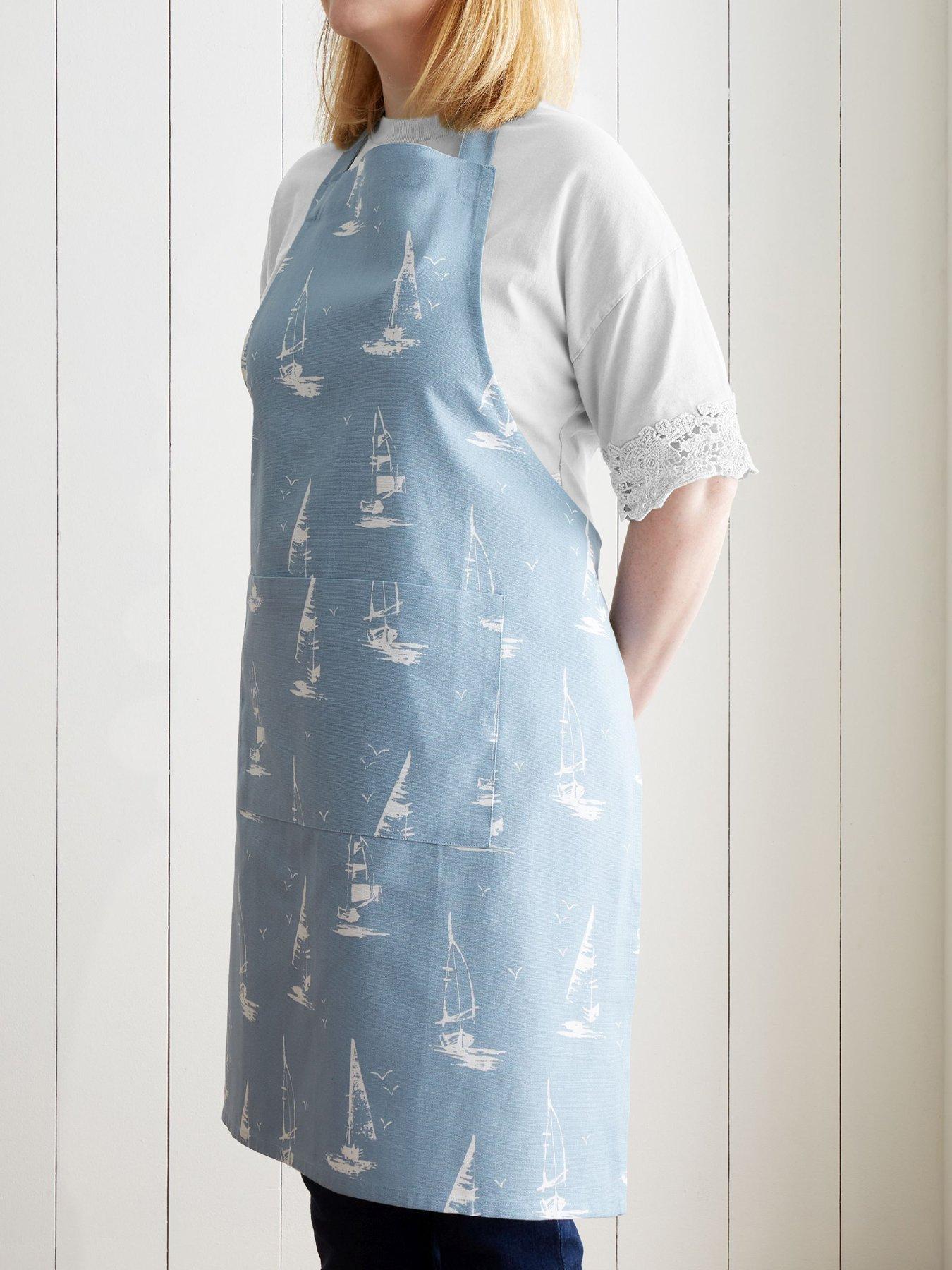 Image 1 of 3 of Catherine Lansfield Salcombe Boats Apron