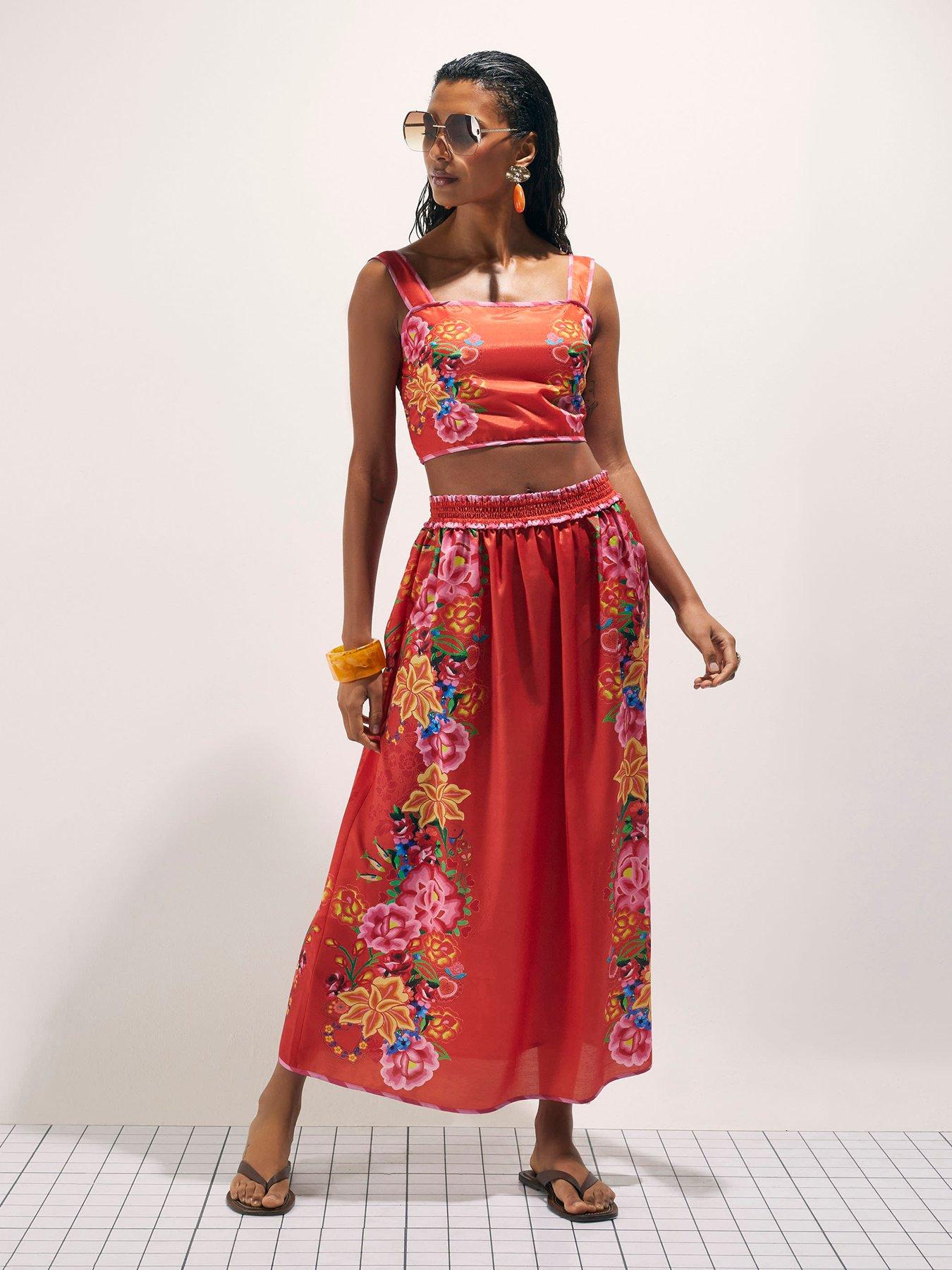 Image 3 of 4 of River Island Floral Embroidered Crop Top - Red