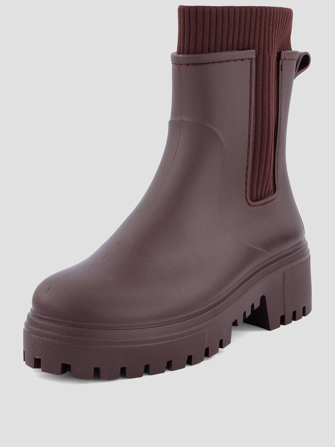 Image 2 of 7 of The Very Collection Rib Ankle Wellington Boot - Burgundy