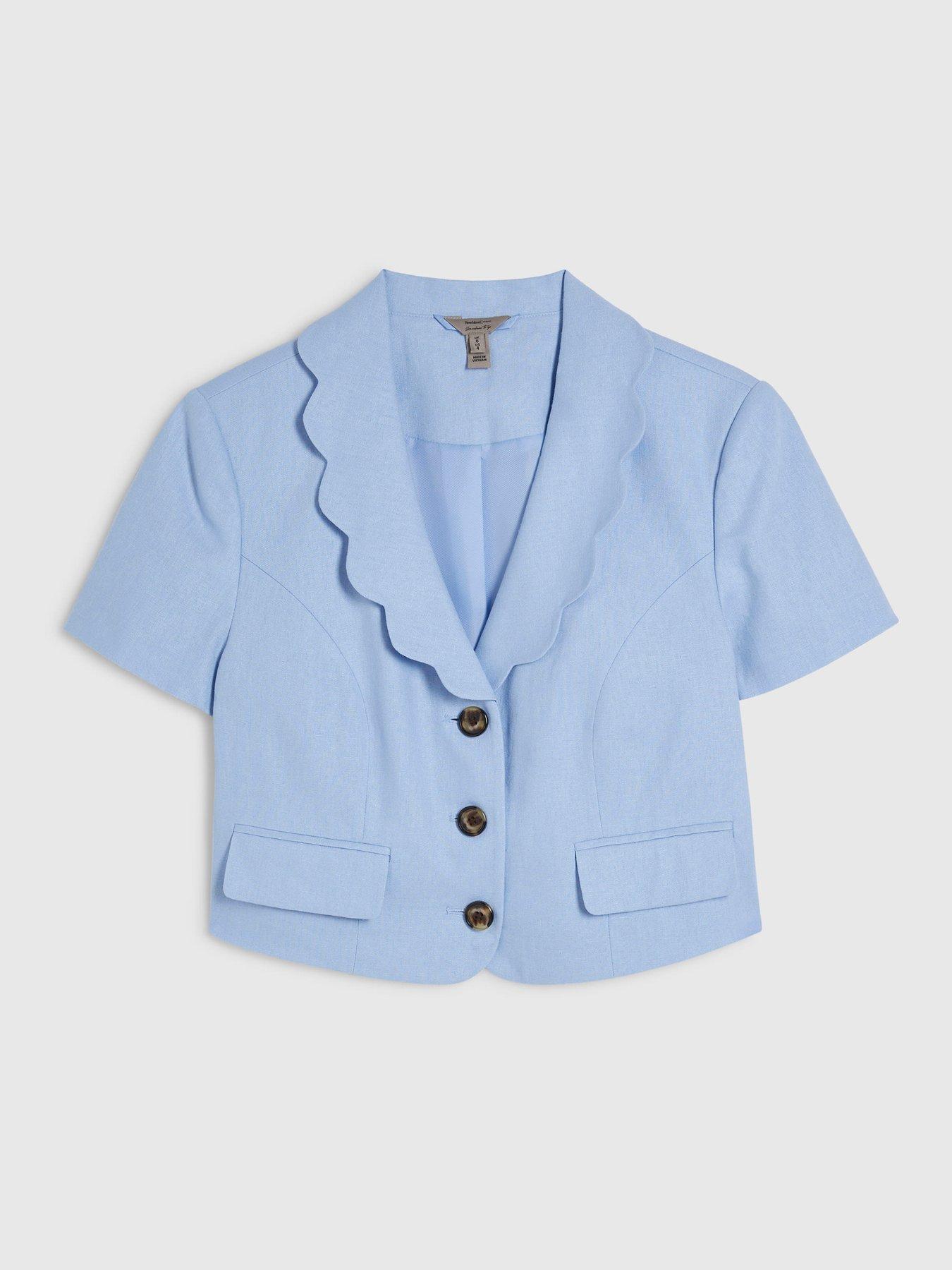 Image 5 of 6 of River Island Blue - Light Crop Scallop Linen Jacket Co-ord