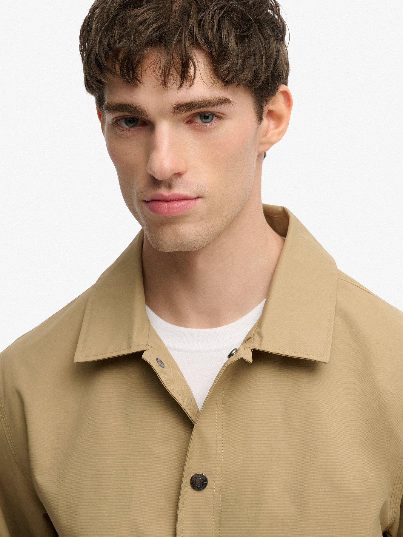 superdry-superdry-surplus-otto-coach-jacket-beigeoutfit