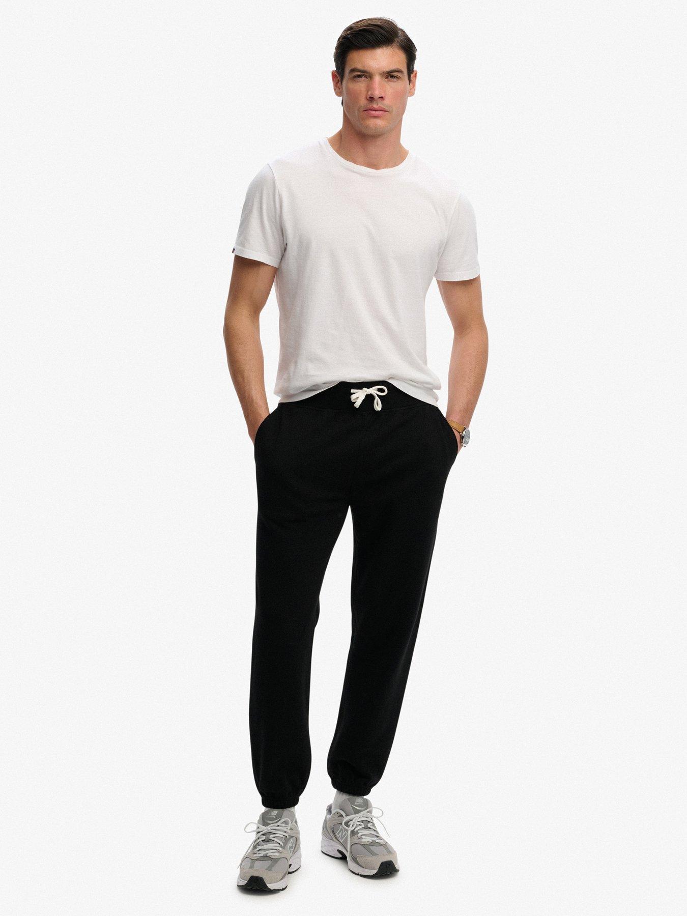 Image 3 of 6 of Superdry Superdry Essential Logo Classic Joggers - Black