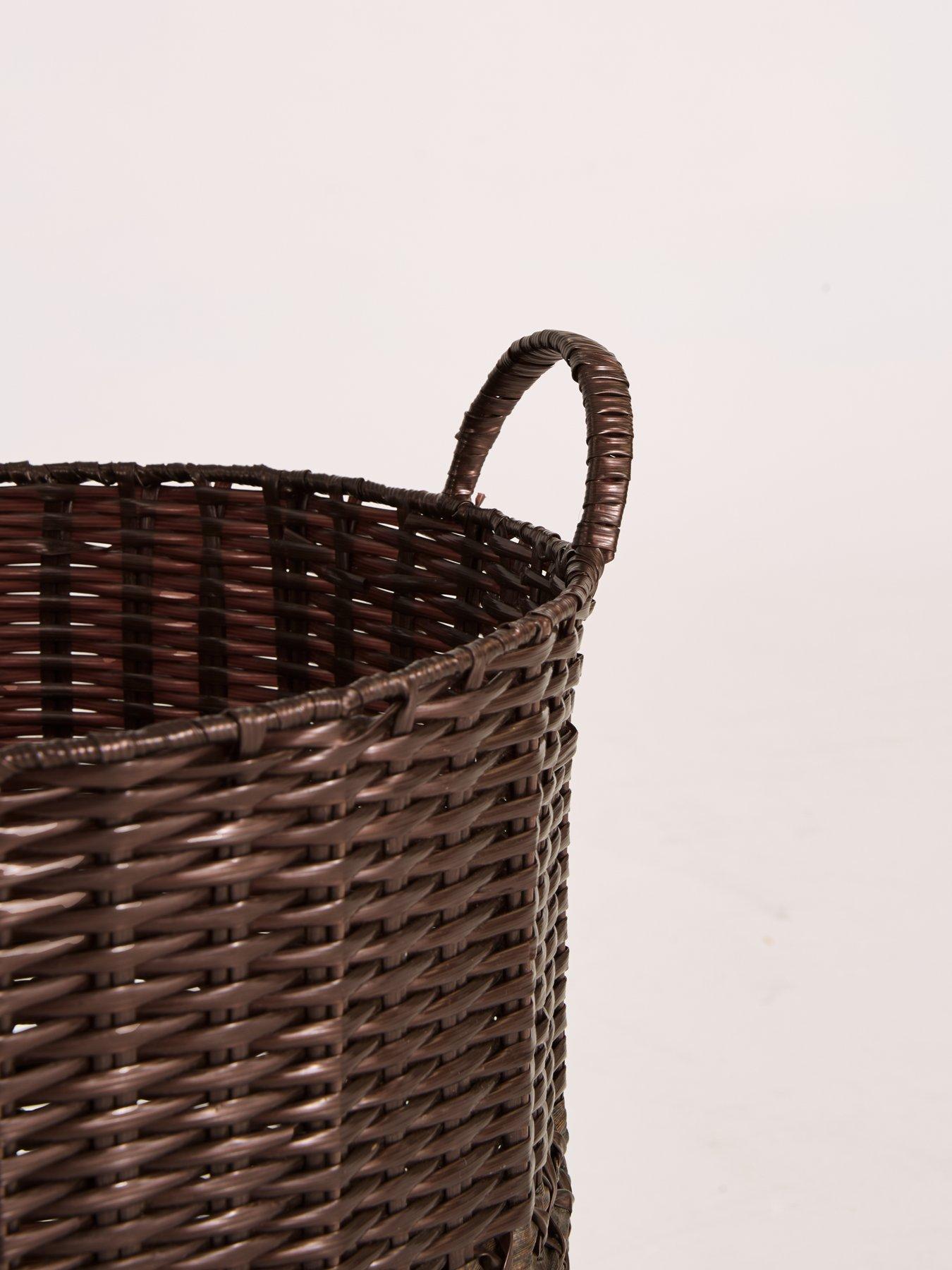 Image 4 of 8 of The Very Collection Laundry Basket With Handle