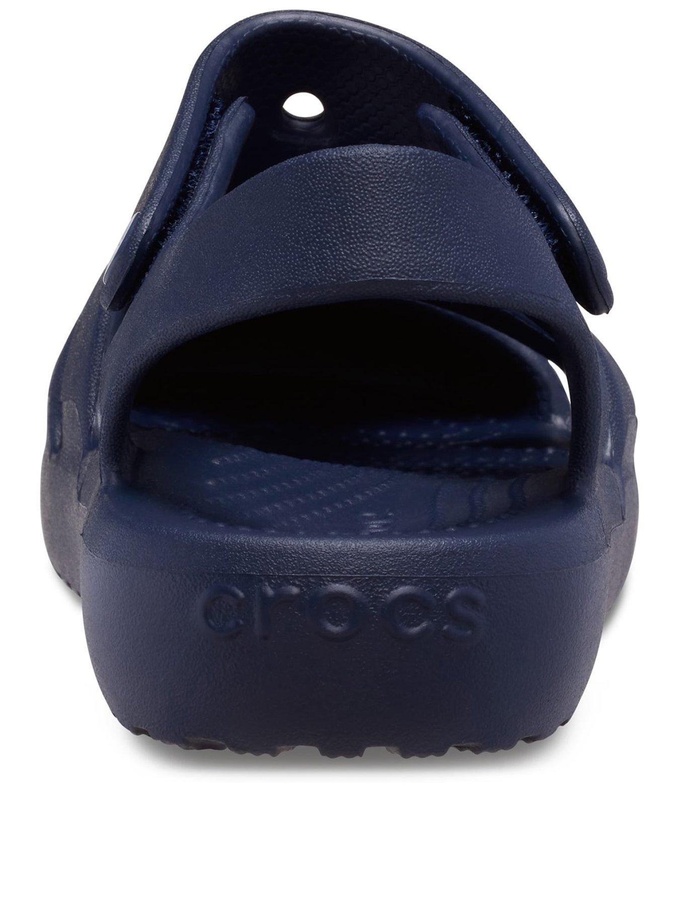 crocs-classic-fisherman-toddlerback