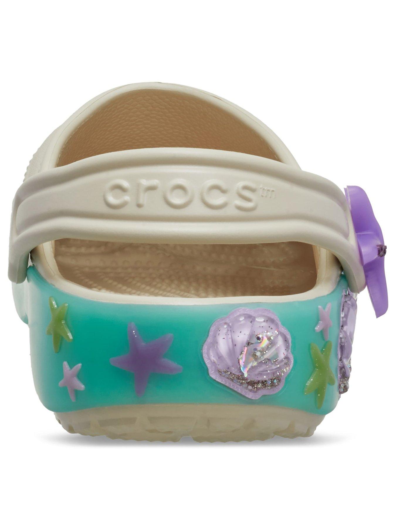 crocs-kids-i-am-shells-classic-clog-frappeback