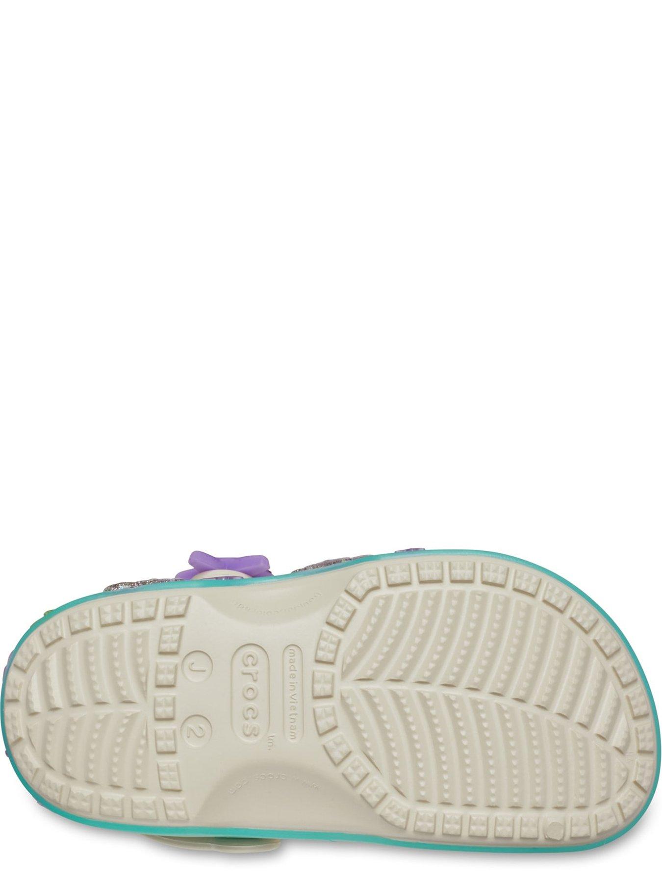 crocs-kids-i-am-shells-classic-clog-frappedetail