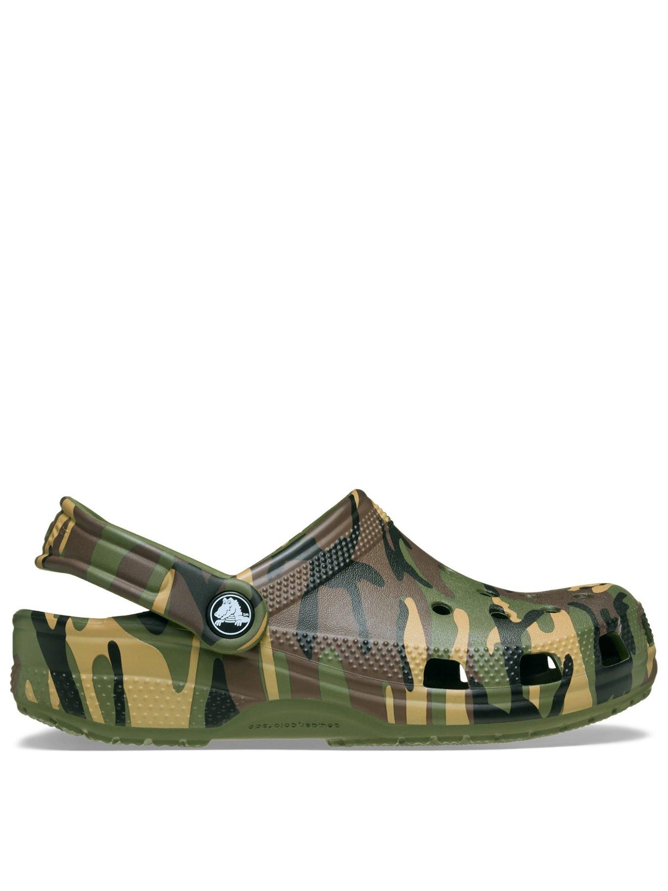 crocs-kids-classic-camouflage-clog-army-greenfront