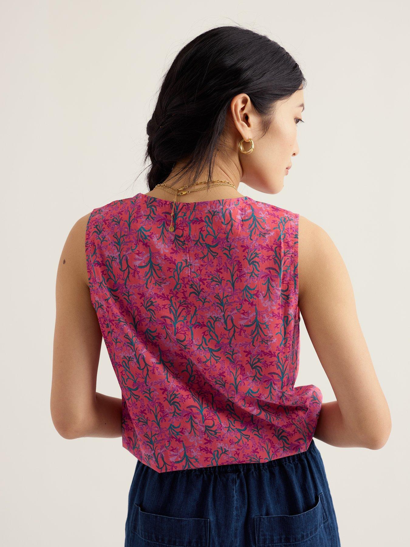 Image 2 of 5 of Seasalt Cornwall V Neck Sleevless Top - Summer Fronds Crab Claw