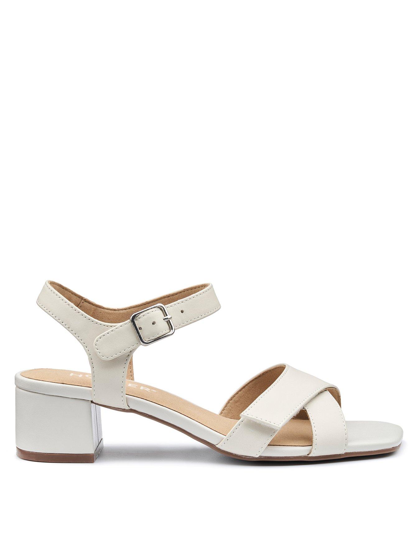 hotter-riviera-white-sandfront