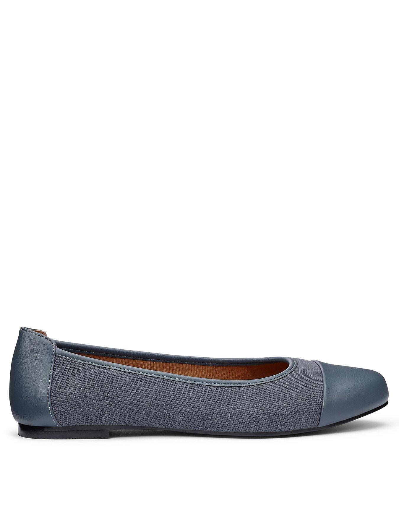 hotter-ingrid-aquatic-blue