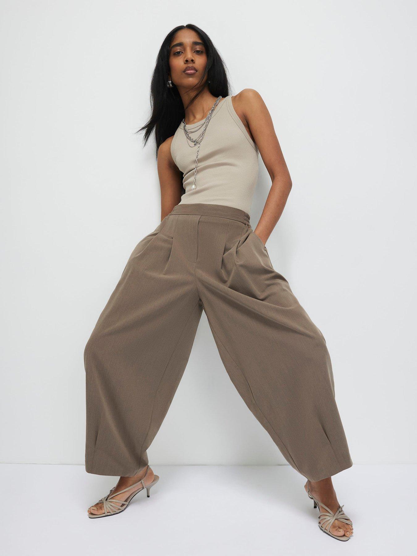 river-island-tailored-elasticated-balloon-trouser-beigefront