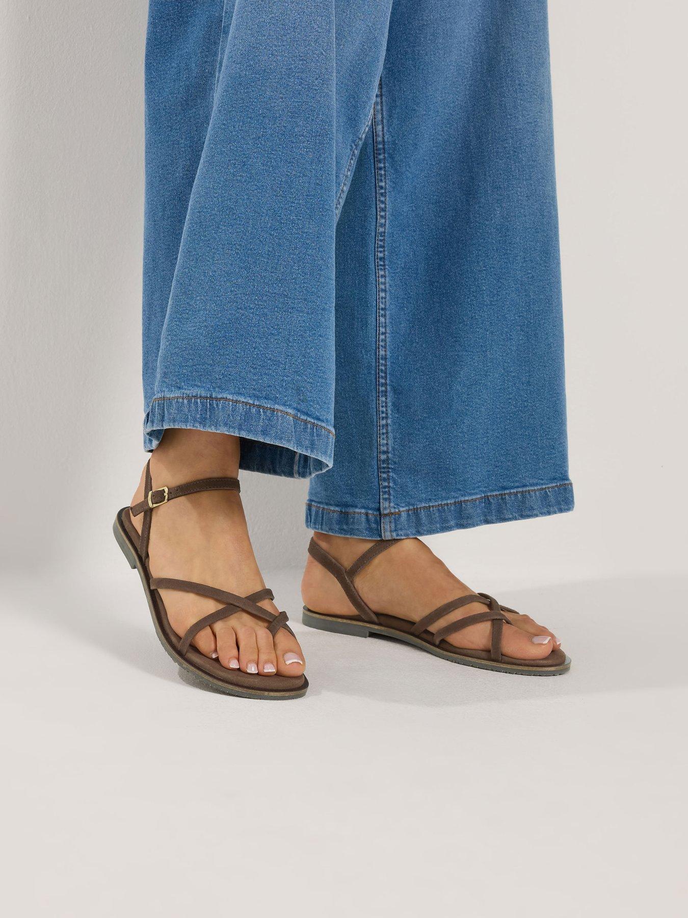 long-tall-sally-skinny-strap-toe-loop-sandal-brown
