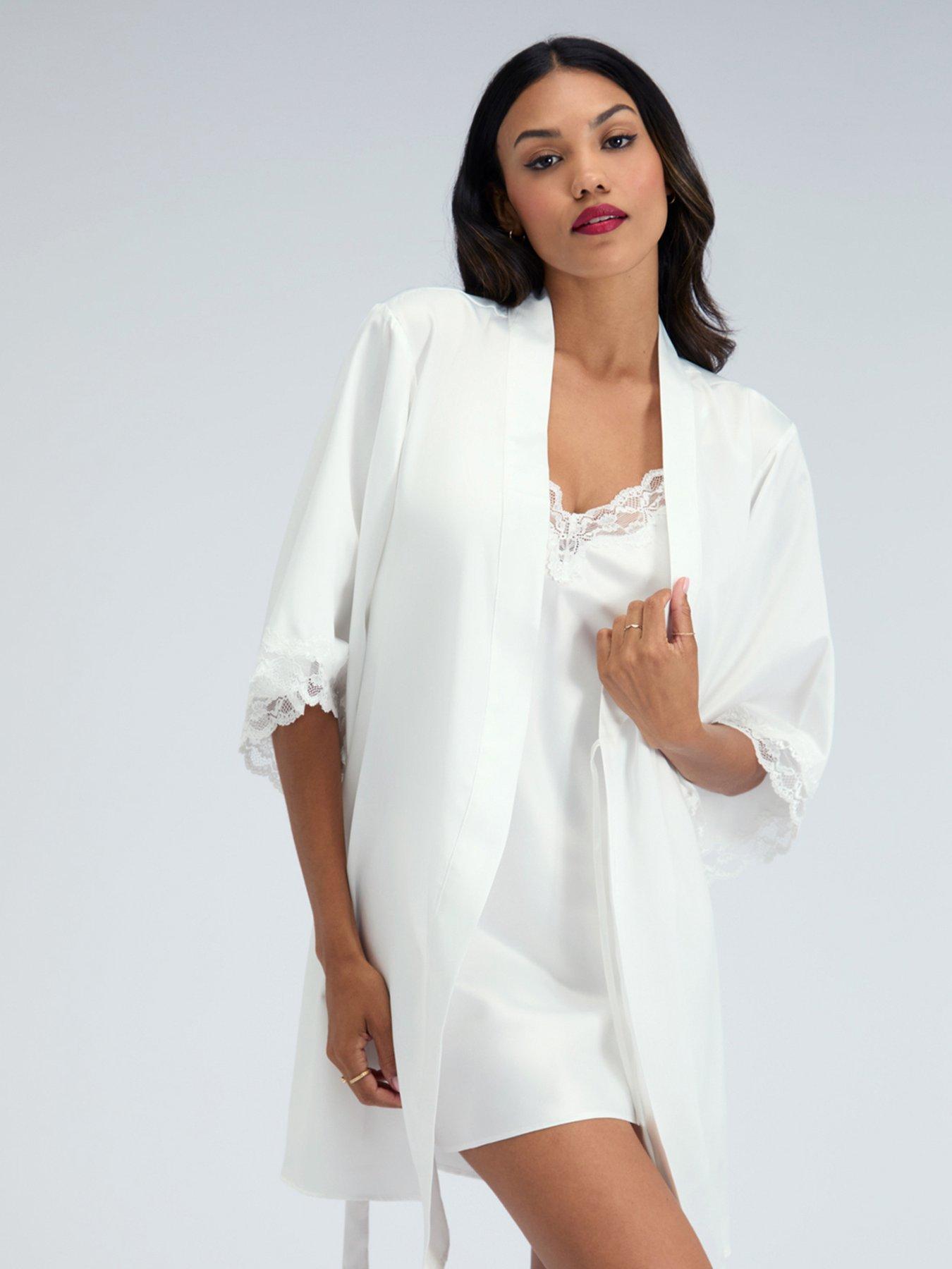 Image 3 of 5 of Boux Avenue Boux Avenue Amelia Satin Short Robe - Ivory