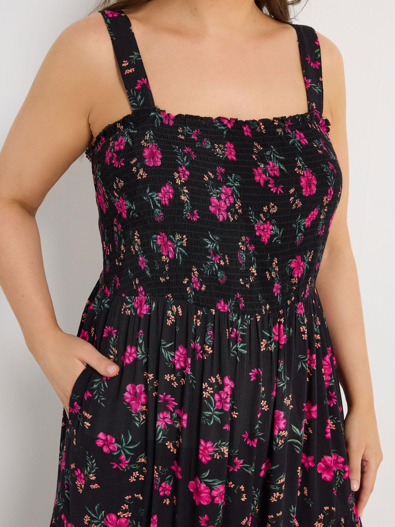 yours-curve-shirred-strappy-maxi-dress-blackoutfit