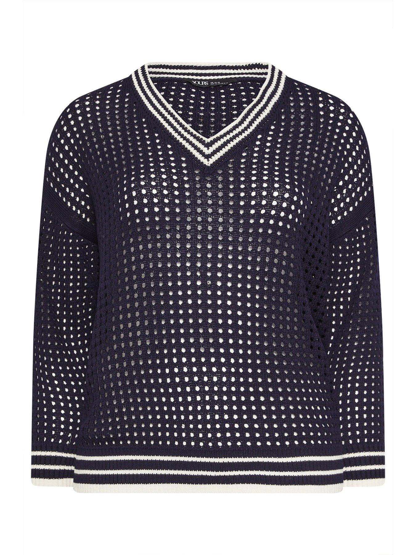 yours-curve-open-stitch-v-neck-jumperdetail