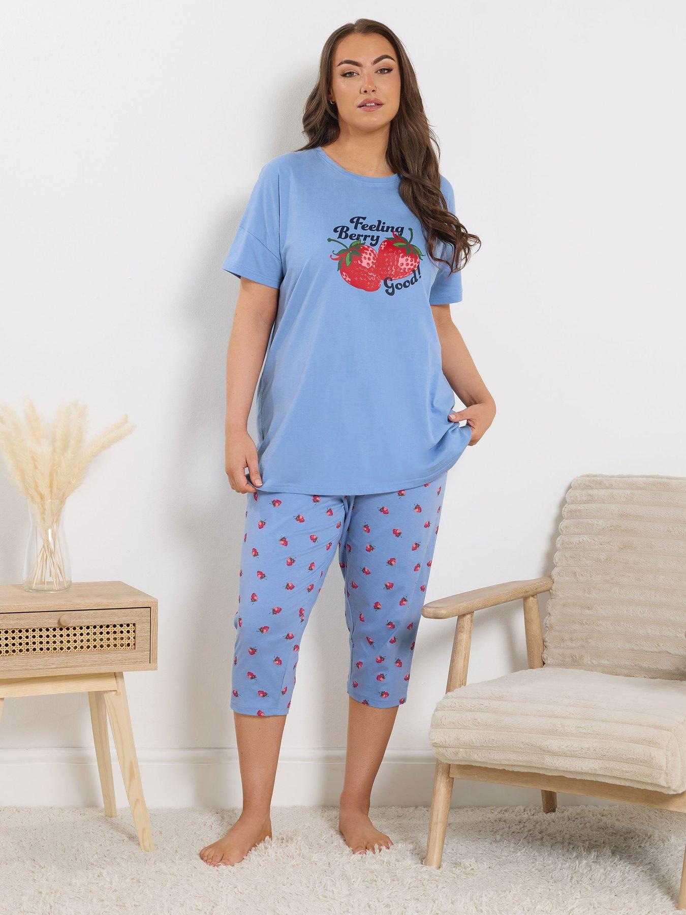 Image 3 of 5 of Yours Curve Berry Short Sleeve Crop Pyjama Set - Blue