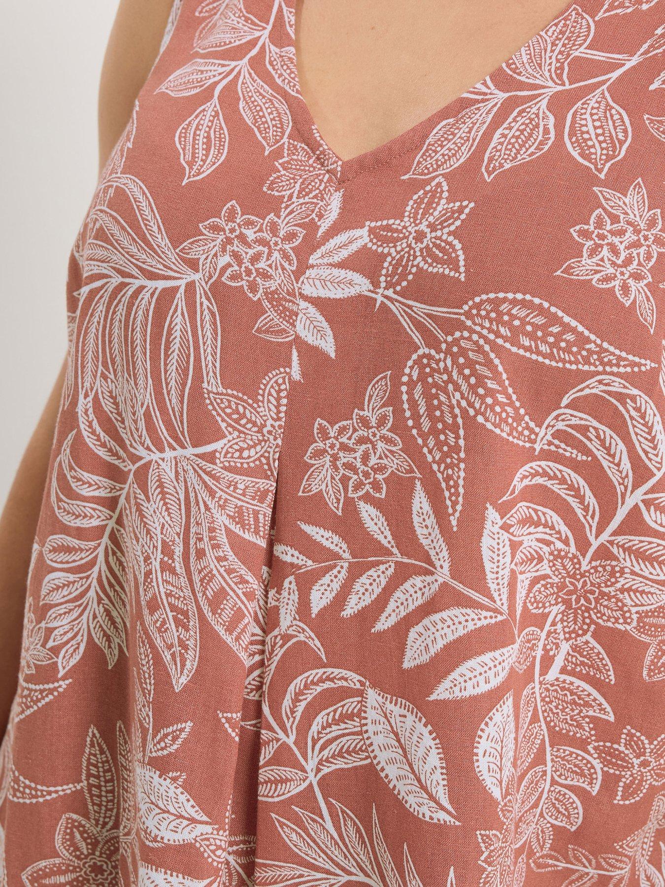 yours-curve-linen-pleat-front-vestoutfit