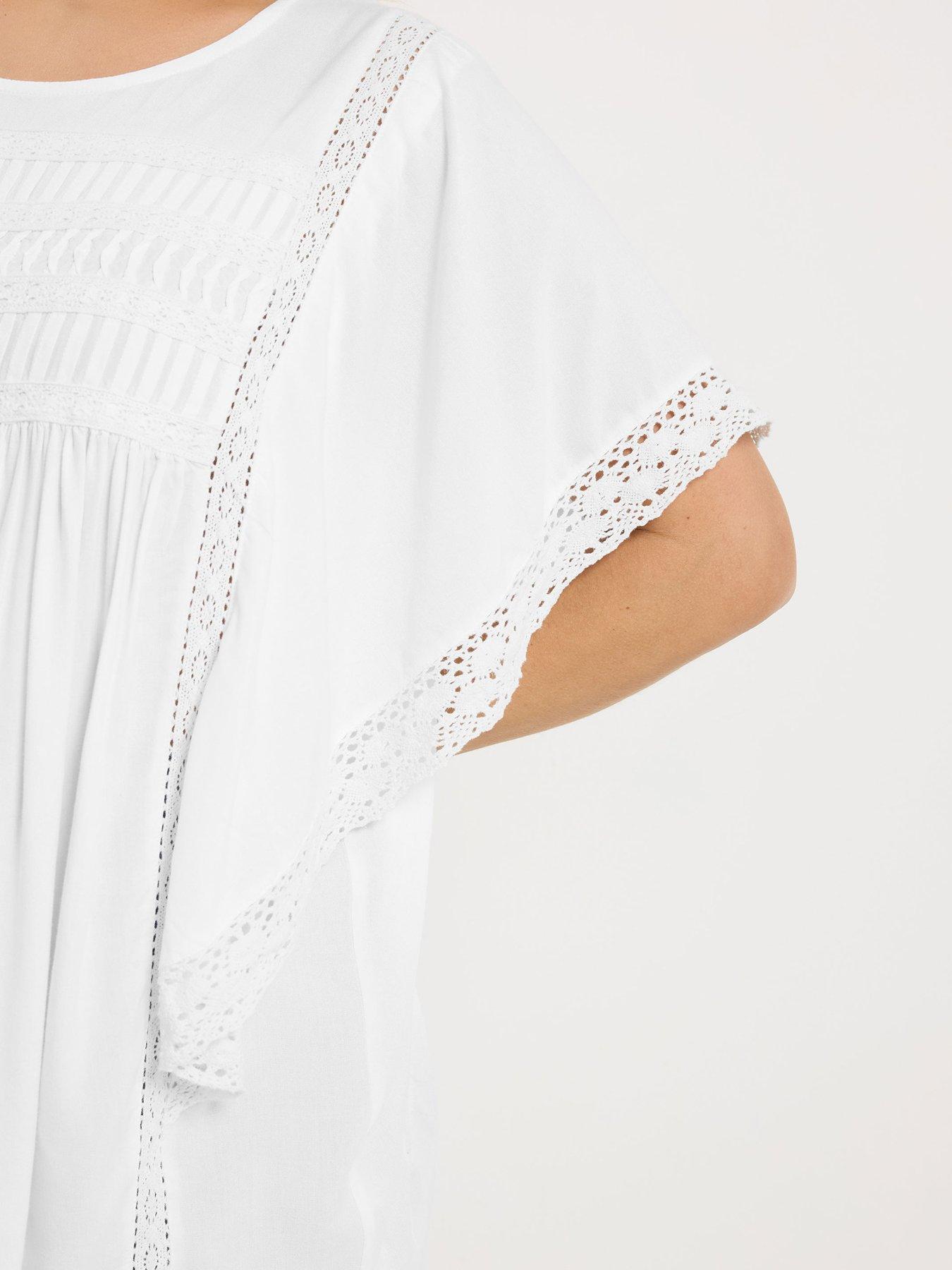 yours-curve-statement-sleeve-blouse-whiteoutfit