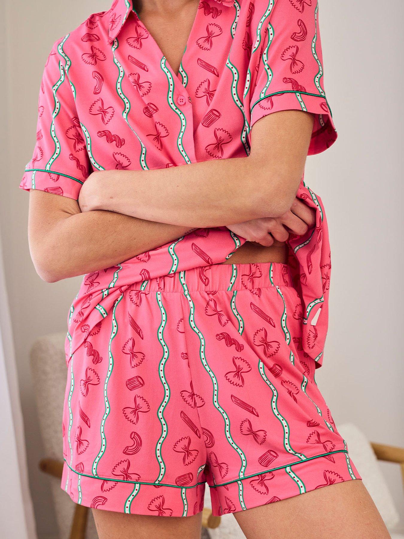 chelsea-peers-pasta-stripe-print-short-pyjama-set-pinkoutfit