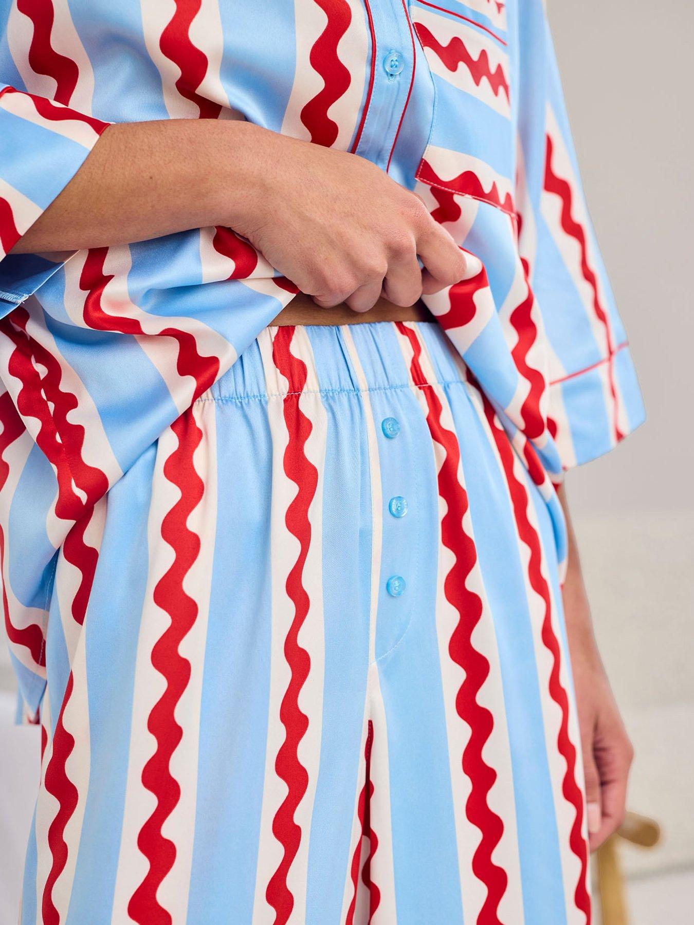 chelsea-peers-satin-wavy-stripe-long-pyjama-set-redwhitebluedetail