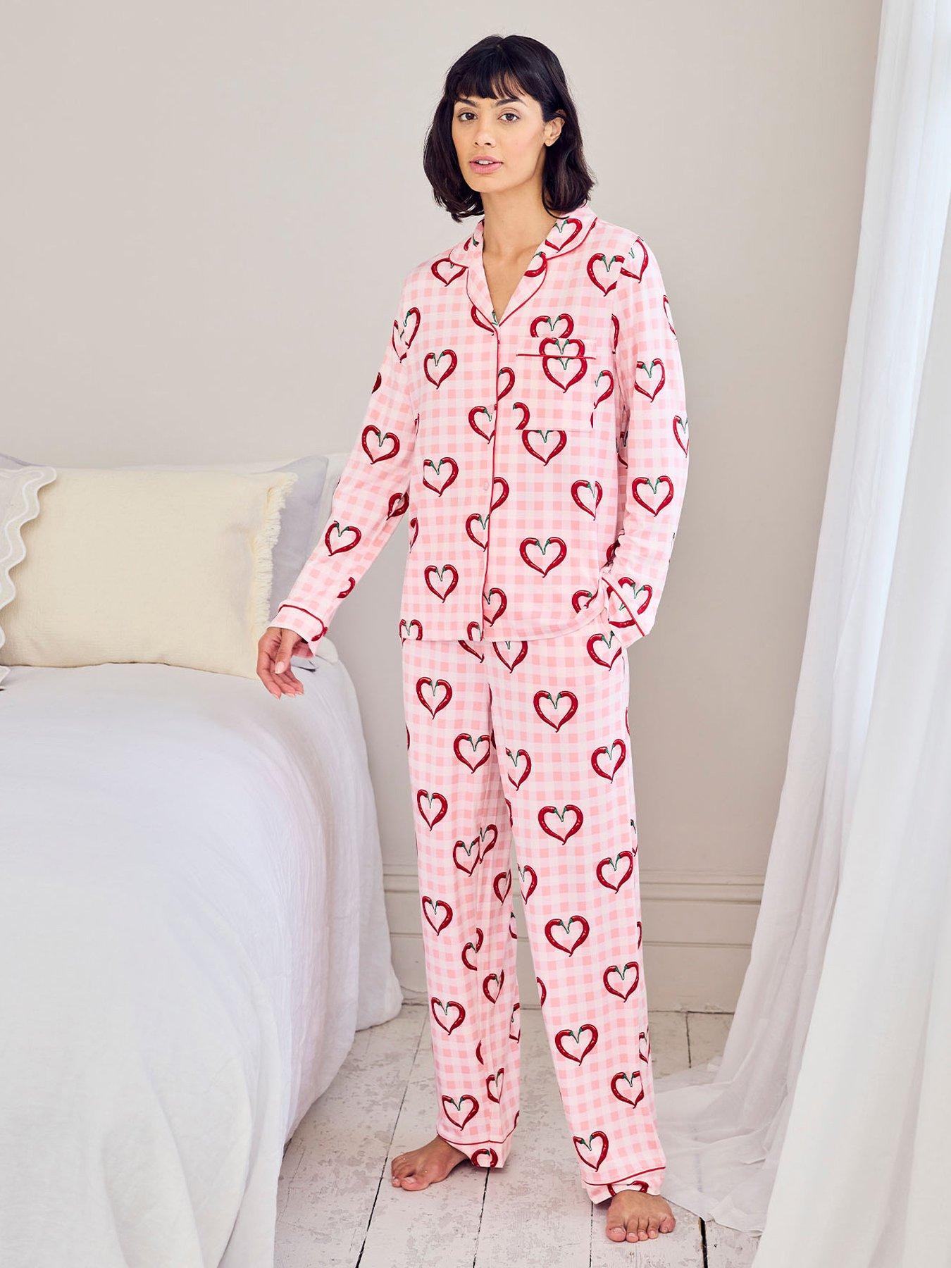 CHELSEA PEERS Chilli Heart Print Long Pyjama Set - Pink