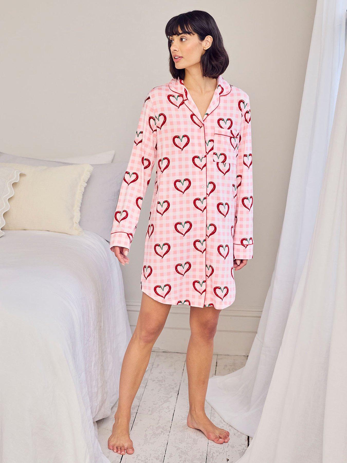 chelsea-peers-chilli-heart-print-nightshirt-pink
