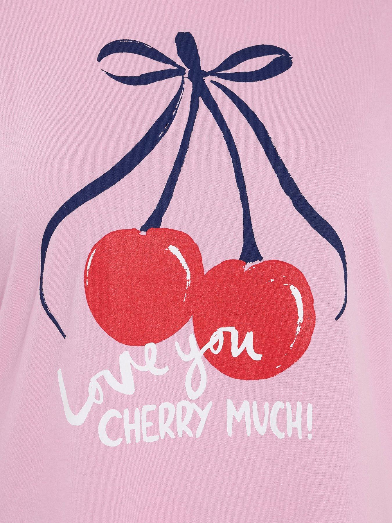 yours-curve-cherry-crop-sleeptee-topoutfit