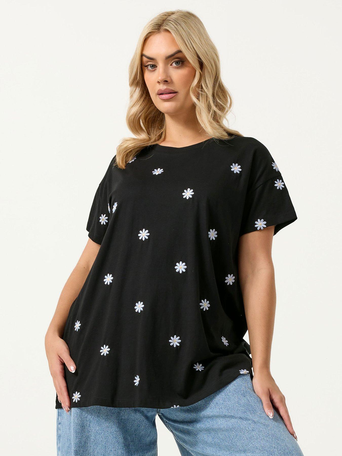 yours-curve-embroidery-daisy-t-shirt-blackfront