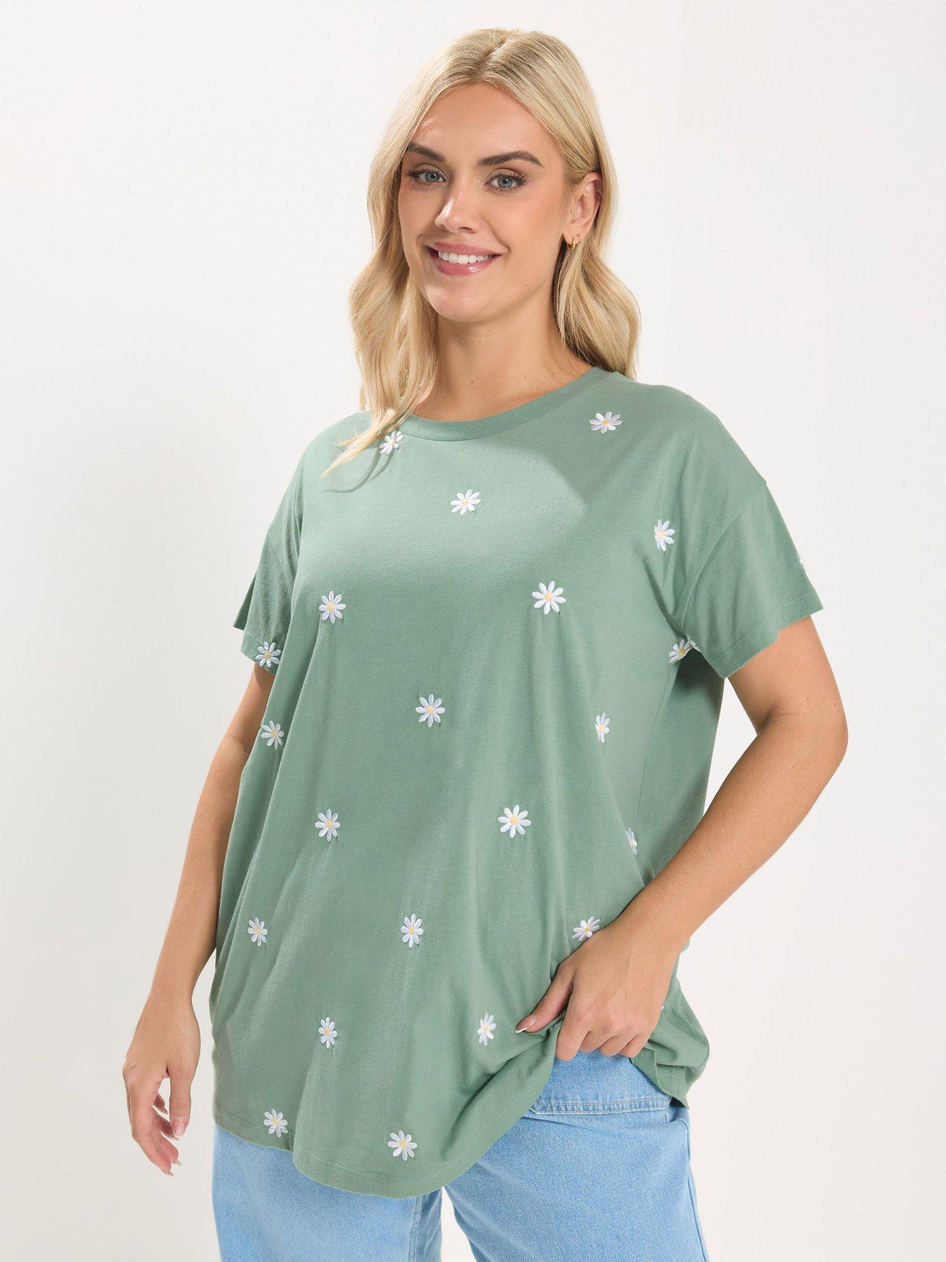 Image 1 of 5 of Yours Curve Embroidery Daisy T-Shirt - Green