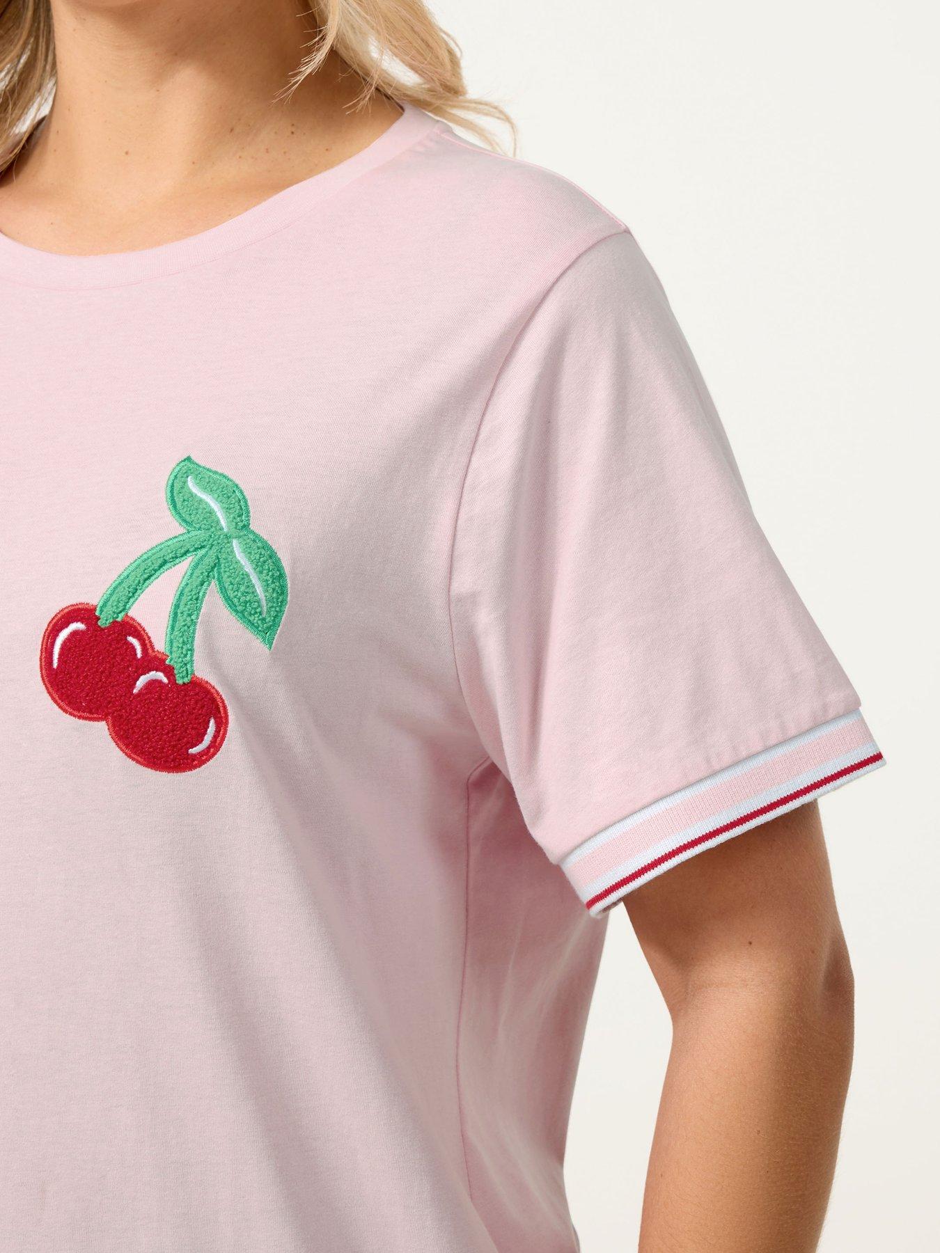 yours-curve-varsity-trim-t-shirt-pinkoutfit