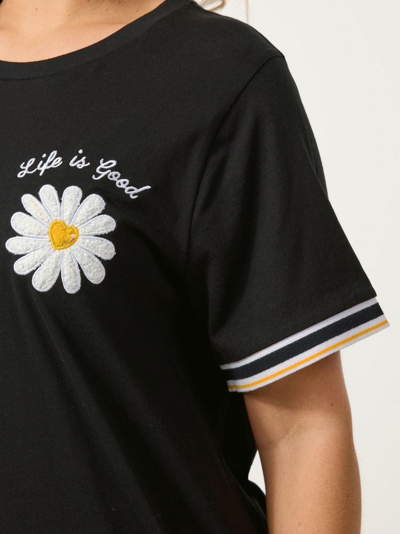 yours-curve-varsity-trim-t-shirt-blackoutfit