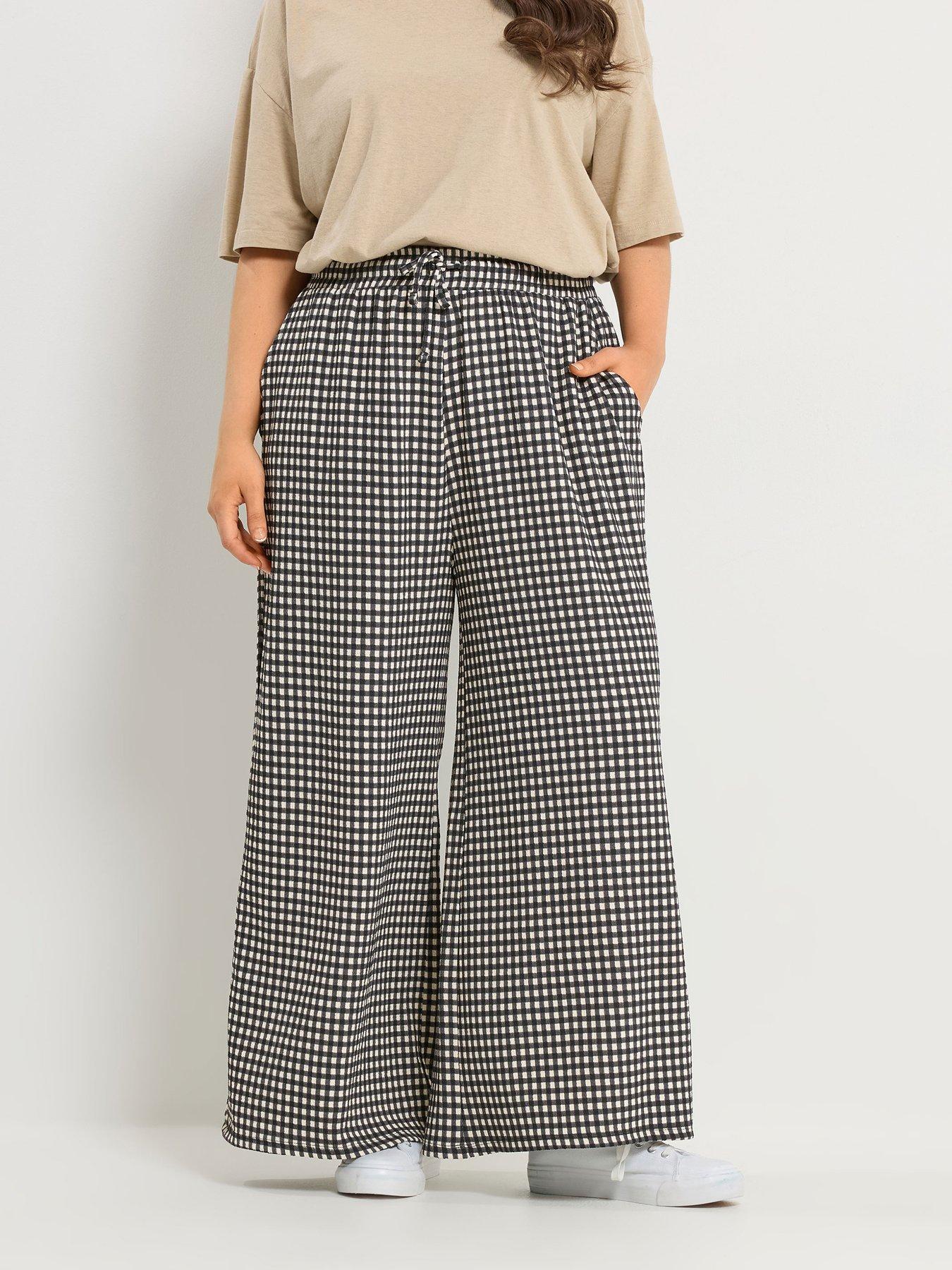 yours-curve-crinkle-wide-leg-trousers-blackfront
