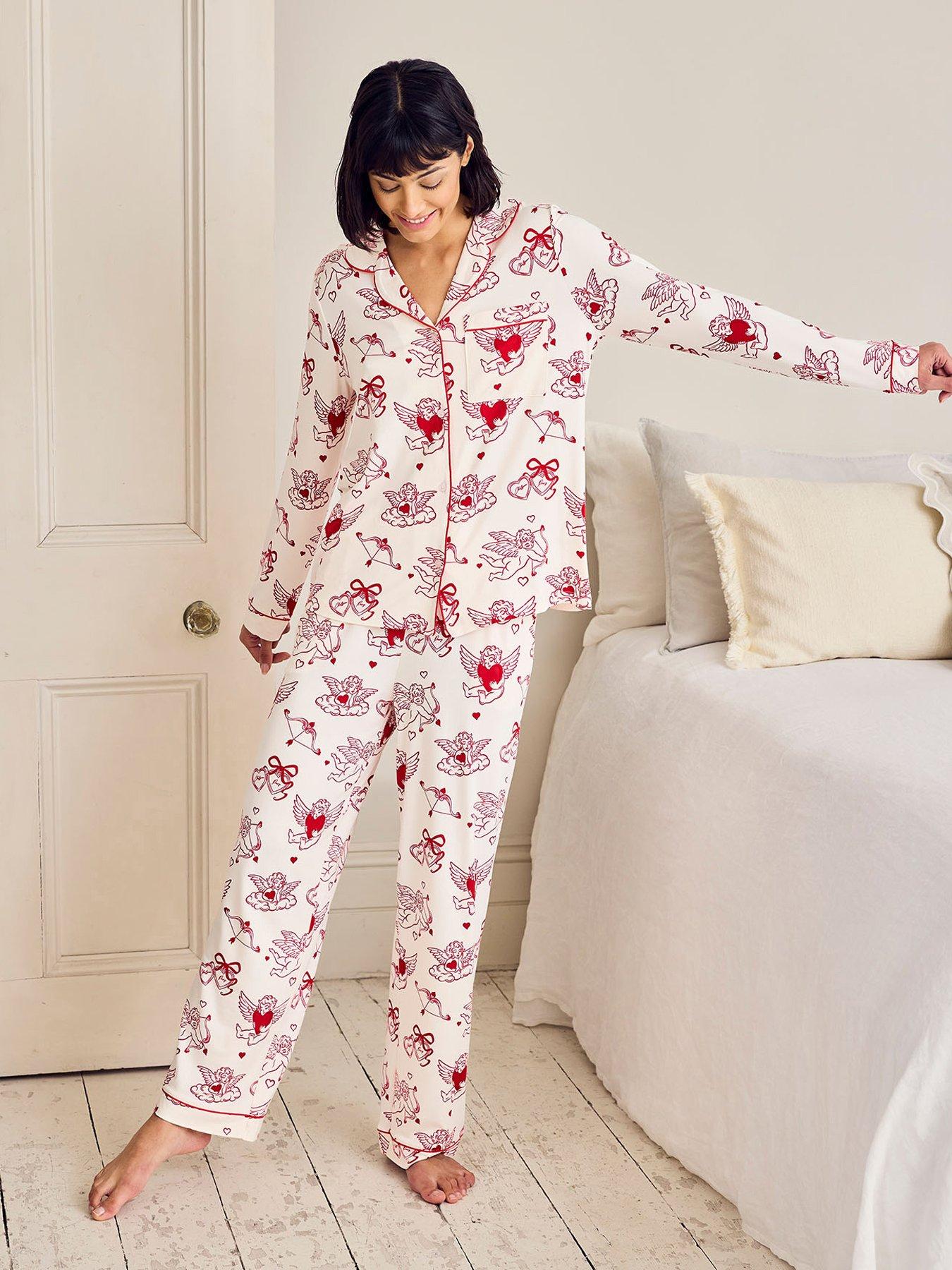 chelsea-peers-valentines-cherubs-print-long-pyjama-set-pink