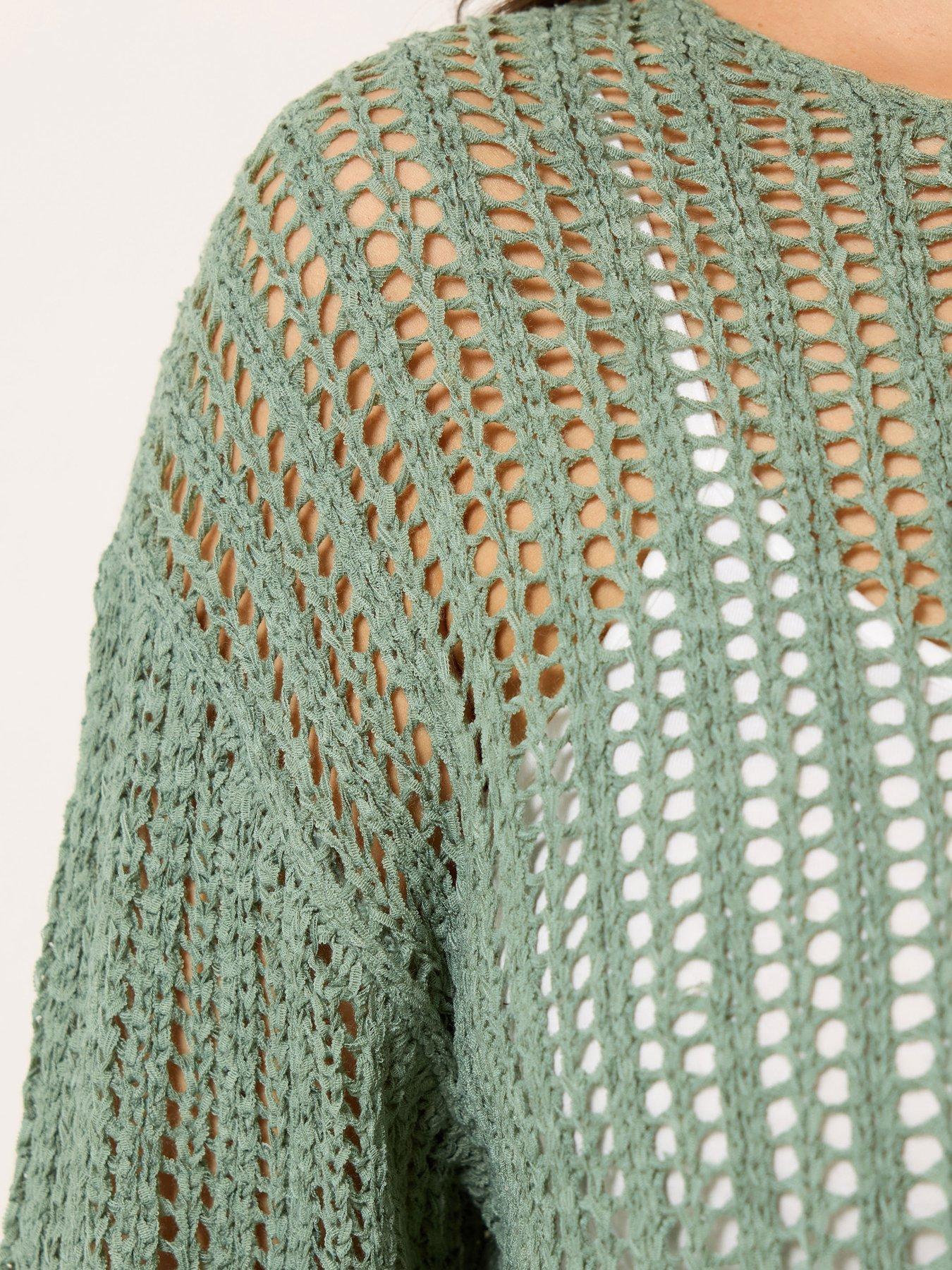 yours-curve-tape-yarn-open-stitch-jumperoutfit