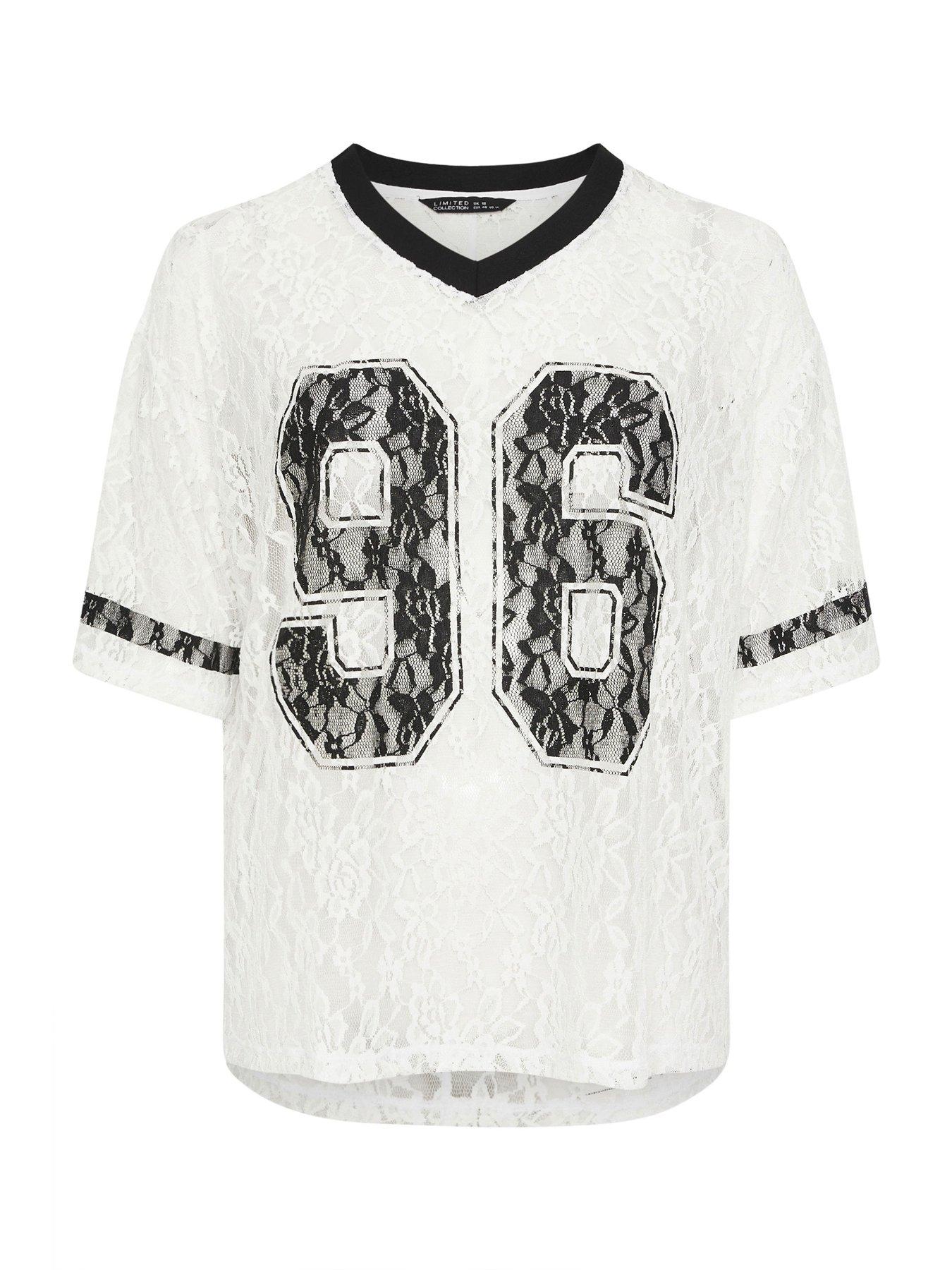 yours-curve-lace-printed-v-neck-topdetail